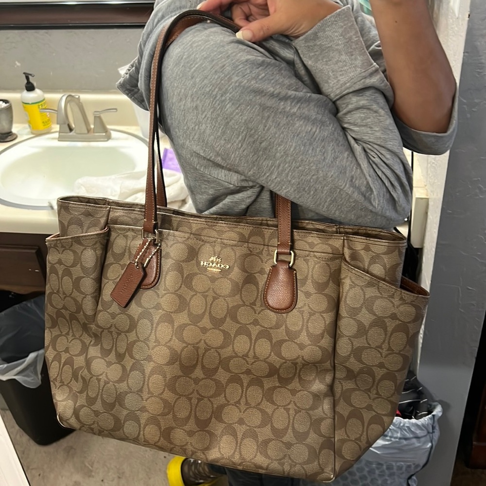 COACH large multifunctional bag